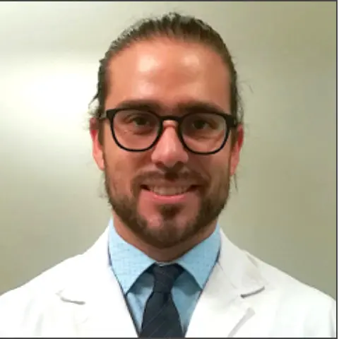 Dr. Ricardo Espinoza