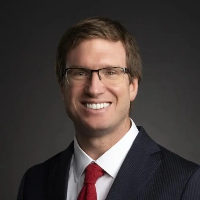 Dr. Sebastián Irarrázaval